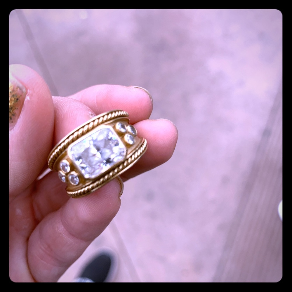 14 karat gold ring